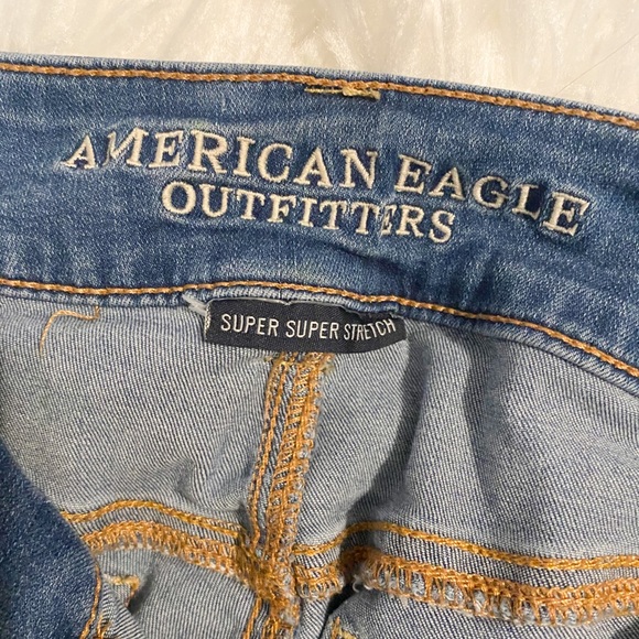 American Eagle high waisted cropped jeans - Picture 2 of 4